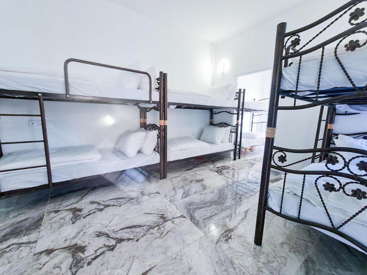 Jacob Hostel Jlm - Prime Location เยรูซาเลม ภายนอก รูปภาพ